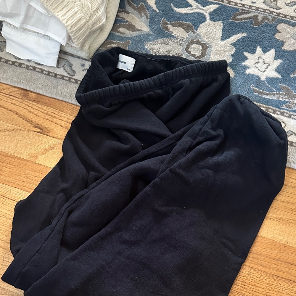 Joah Brown Black Sweats